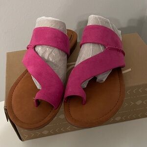 Zodiac Fuchsia Suede Women's Sandals